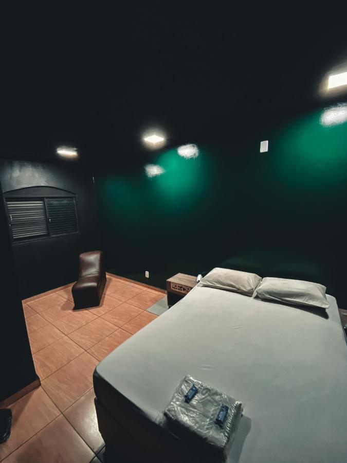 Light Motel 과룰류스 외부 사진