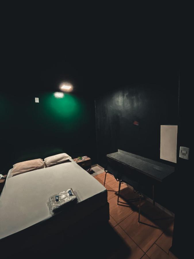 Light Motel 과룰류스 외부 사진