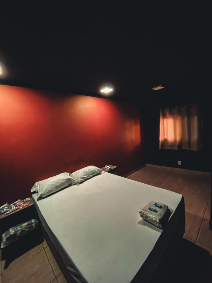Light Motel 과룰류스 외부 사진