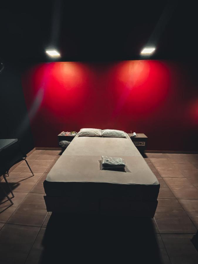 Light Motel 과룰류스 외부 사진